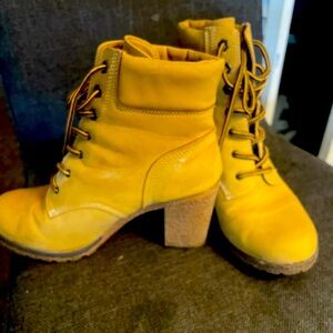 Timberland style boots (not timberland authentic)
